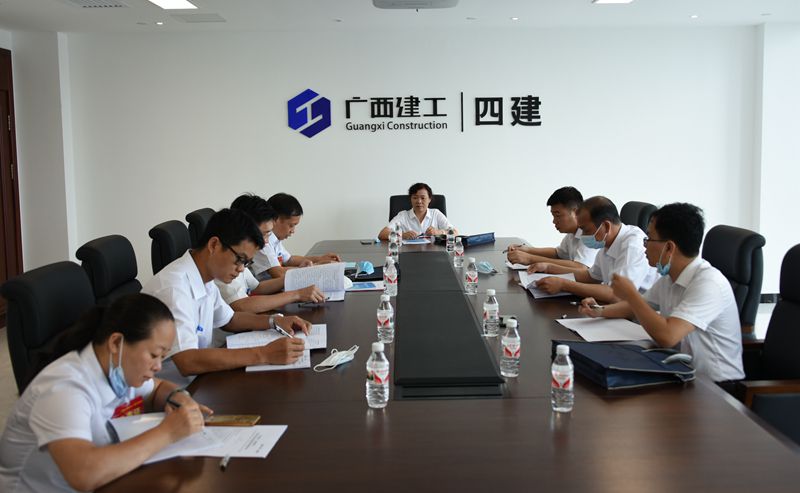 1593486023811149.jpg 南宁北部湾分公司、铭科公司、综合设计院代表团分组讨论现场.jpg