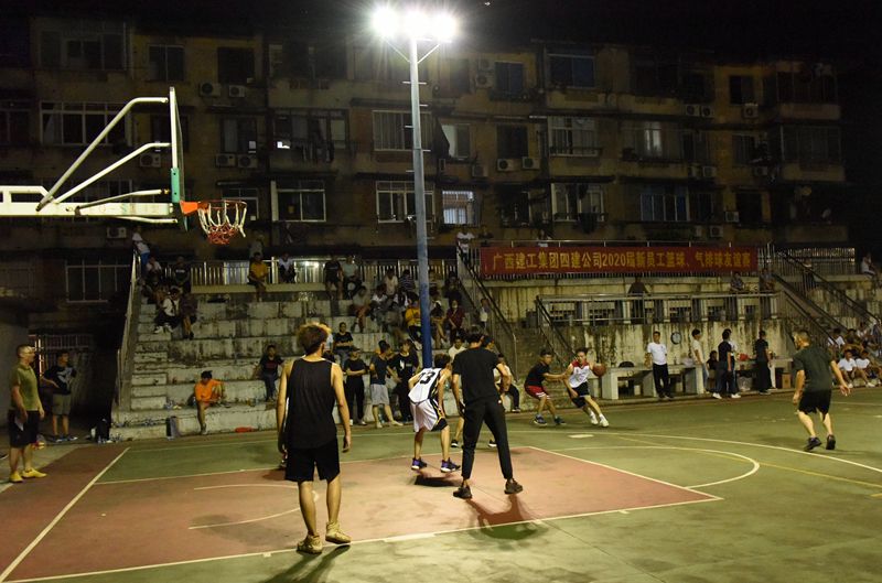 1596007184676158.jpg 公司举办2020年新员工篮球和气排球友谊赛01.jpg