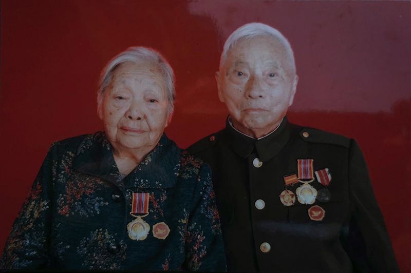 1605666087131806.jpg 王继红走访慰问公司抗美援朝出国作战老兵02.jpg