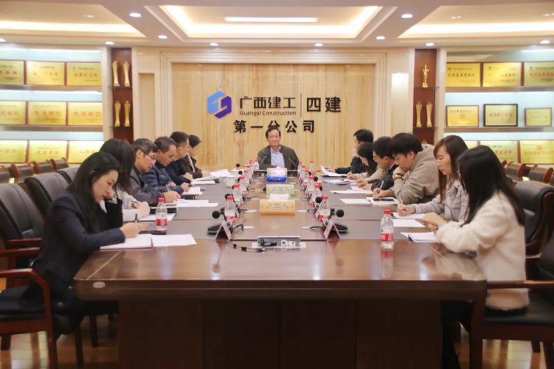 1636965218112941.jpg 邱董.jpg