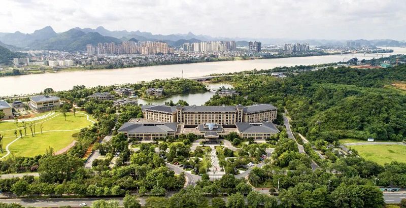 1638929332100276.jpg 莲花山庄800.jpg