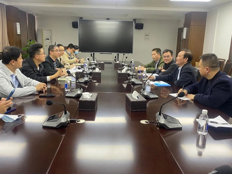 邱国兴到佛山市代建项目管理中心沟通推进项目建设.png