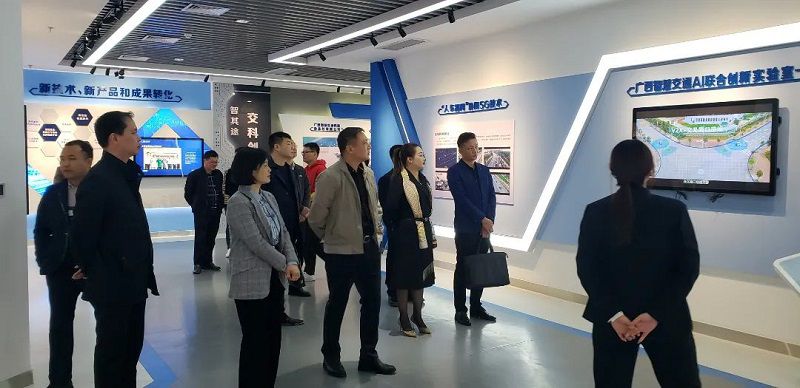 周永生带队到广西交科集团有限公司开展工作交流2.jpg